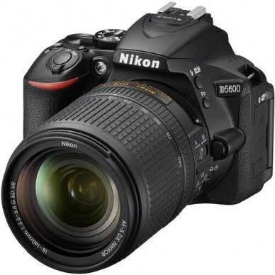 Nikon D5600 Kit AF-S 18-140mm VR